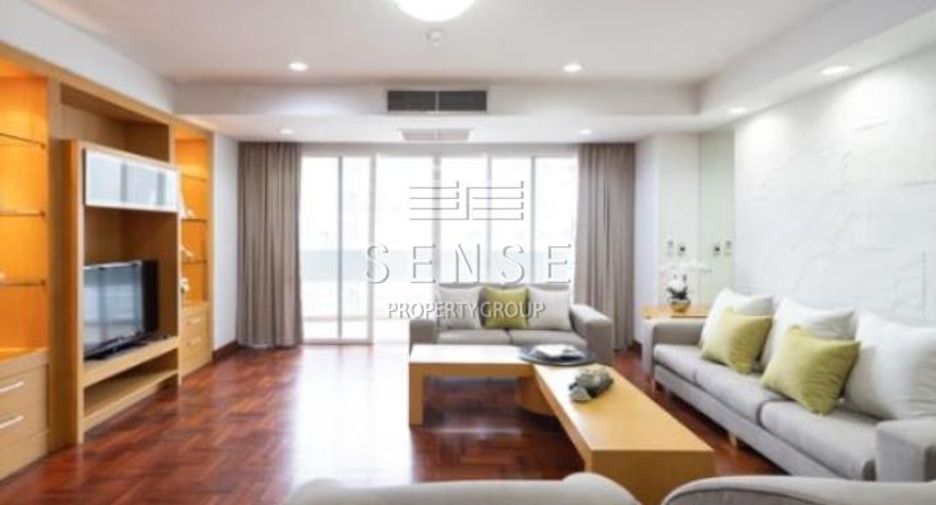 For rent 3 bedrooms condo in Khlong Toei, Bangkok
