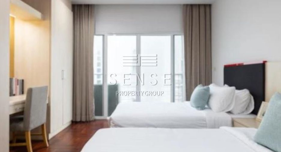 For rent 3 bedrooms condo in Khlong Toei, Bangkok