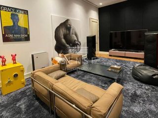 For sale 4 bedrooms condo in Sathon, Bangkok