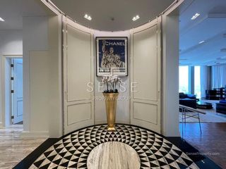 For sale 4 bedrooms condo in Sathon, Bangkok