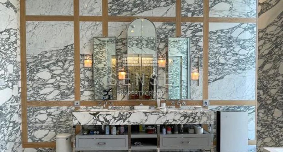 Condo en venta de 4 habitaciones en Sathon, Bangkok