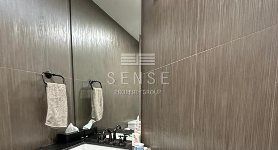 For rent 3 bedrooms condo in Khlong Toei, Bangkok