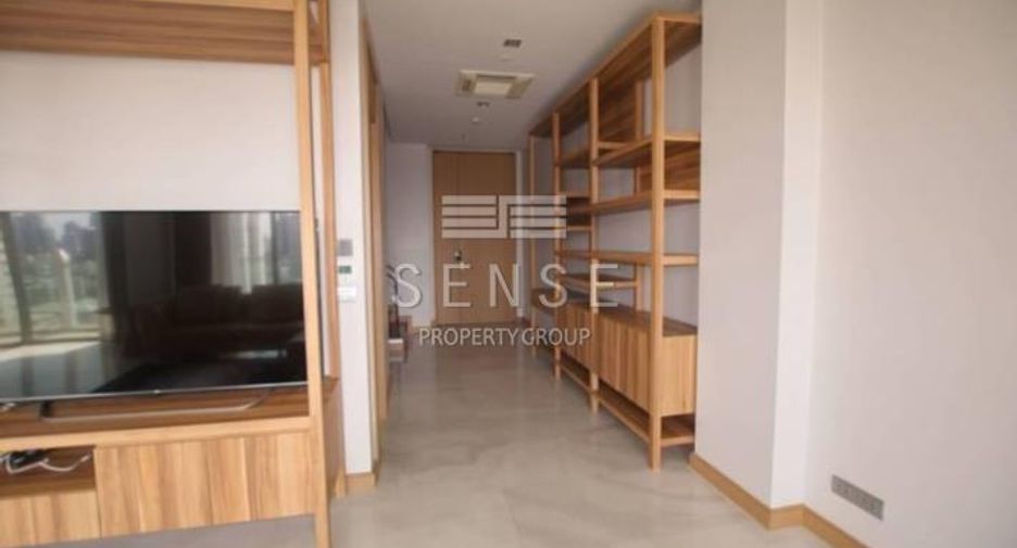 For rent 3 bedrooms condo in Watthana, Bangkok