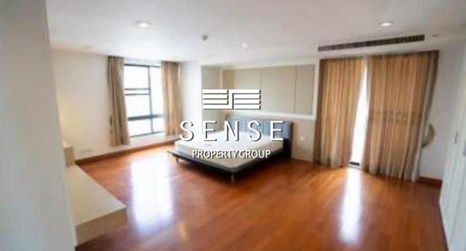 For sale 2 bedrooms condo in Watthana, Bangkok