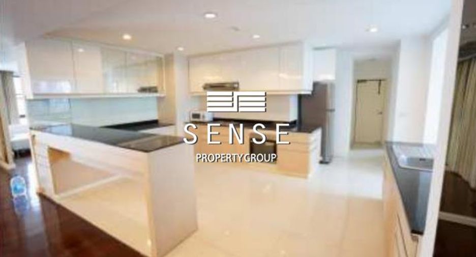 For sale 2 bedrooms condo in Watthana, Bangkok