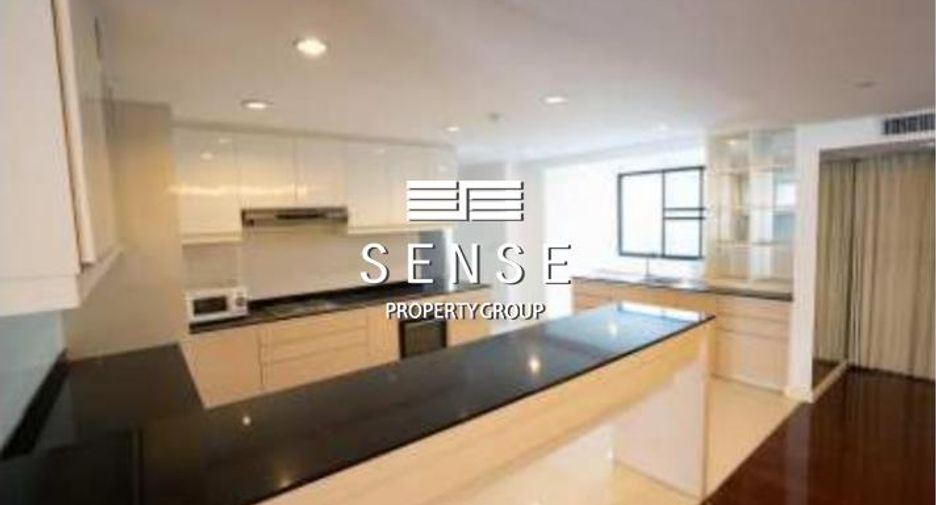 For sale 2 bedrooms condo in Watthana, Bangkok