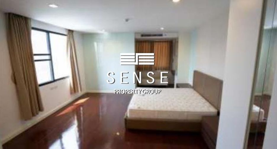 For sale 2 bedrooms condo in Watthana, Bangkok