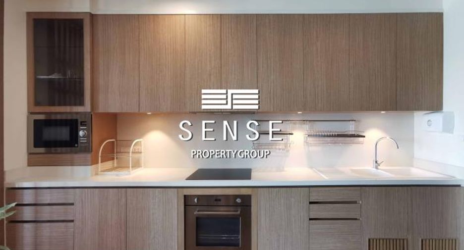 For rent 2 bedrooms condo in Yan Nawa, Bangkok