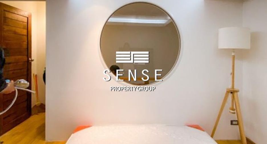 For rent and for sale 4 bedrooms townhouse in Khlong Toei, Bangkok