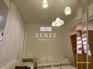 For sale そして for rent 4 ベッドルーム townhouse in Khlong Toei, Bangkok
