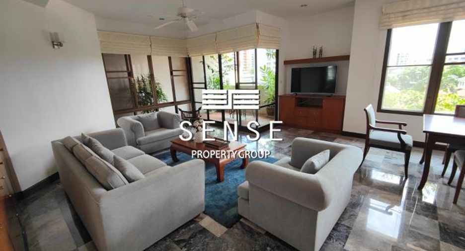 For rent 3 bedrooms condo in Watthana, Bangkok