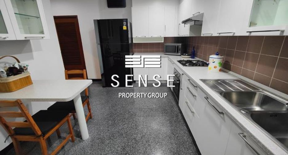 For rent 3 bedrooms condo in Watthana, Bangkok