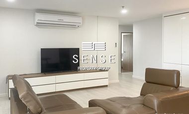 For rent 3 bedrooms condo in Khlong Toei, Bangkok