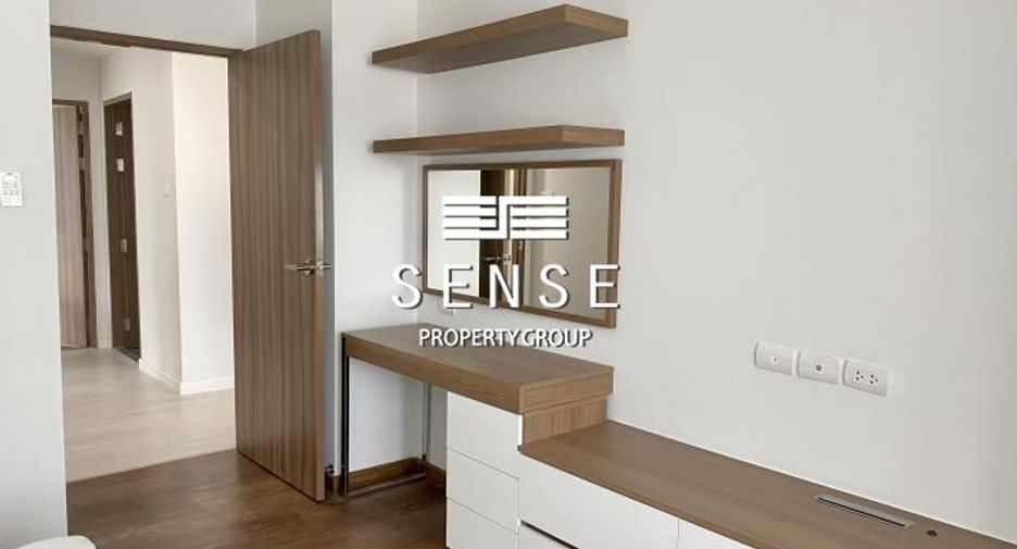 For rent 3 bedrooms condo in Khlong Toei, Bangkok