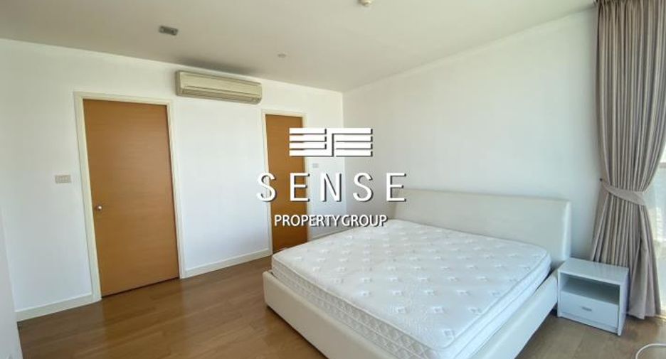For rent 3 bedrooms condo in Khlong Toei, Bangkok
