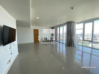 For rent 3 ベッドルーム condo in Khlong Toei, Bangkok