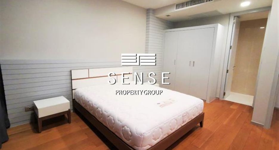 For rent 2 bedrooms condo in Khlong Toei, Bangkok