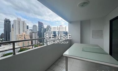 For sale 3 bedrooms condo in Watthana, Bangkok