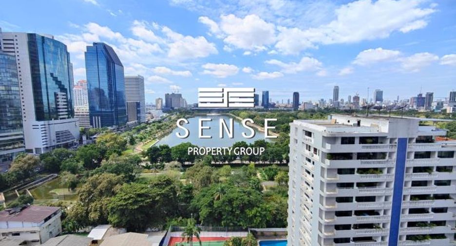 For rent 4 bedrooms condo in Khlong Toei, Bangkok