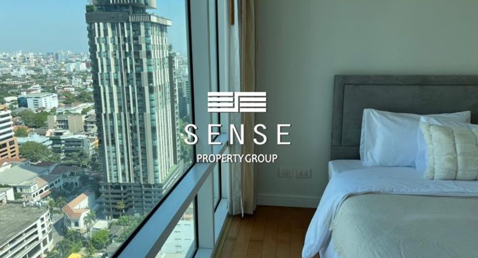 For rent 2 bedrooms condo in Khlong Toei, Bangkok