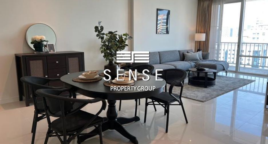 For rent 2 bedrooms condo in Khlong Toei, Bangkok