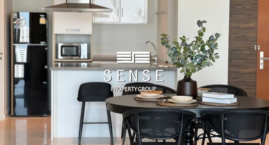 For rent 2 bedrooms condo in Khlong Toei, Bangkok