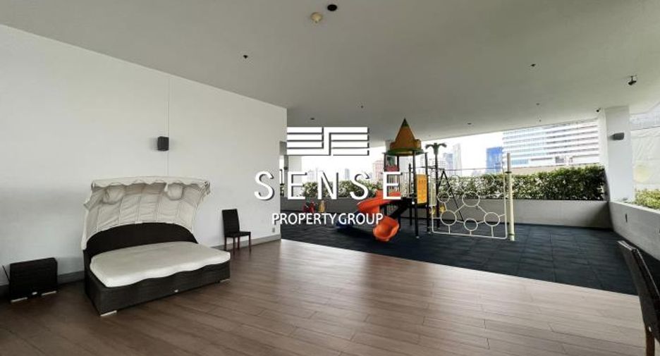 For sale 3 bedrooms condo in Sathon, Bangkok