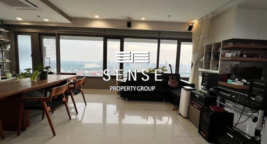 For sale 3 bedrooms condo in Sathon, Bangkok