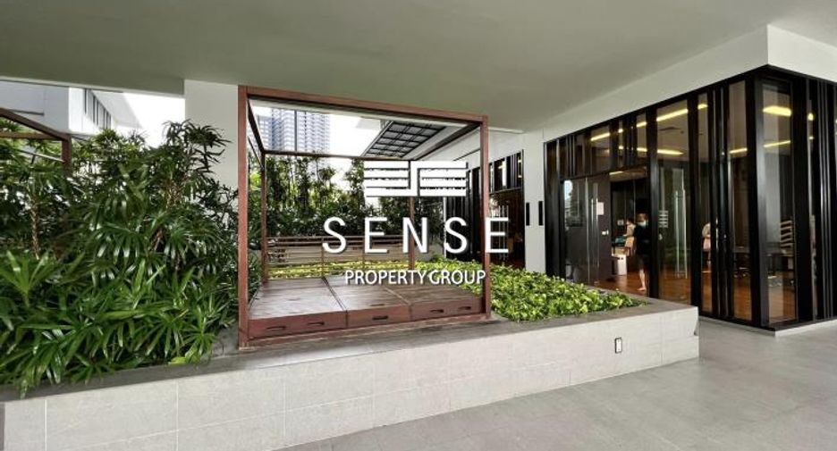 For sale 3 bedrooms condo in Sathon, Bangkok