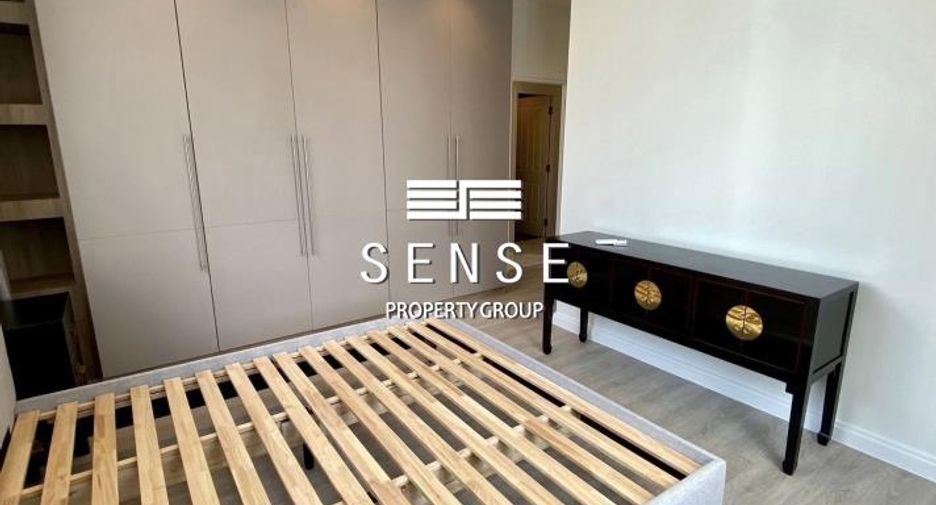 For rent 2 bedrooms condo in Khlong Toei, Bangkok