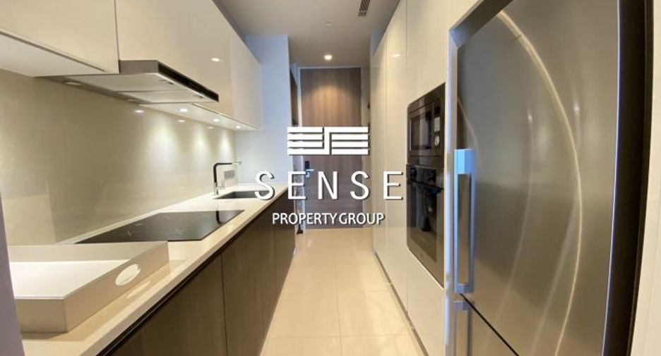 For rent 2 bedrooms condo in Watthana, Bangkok
