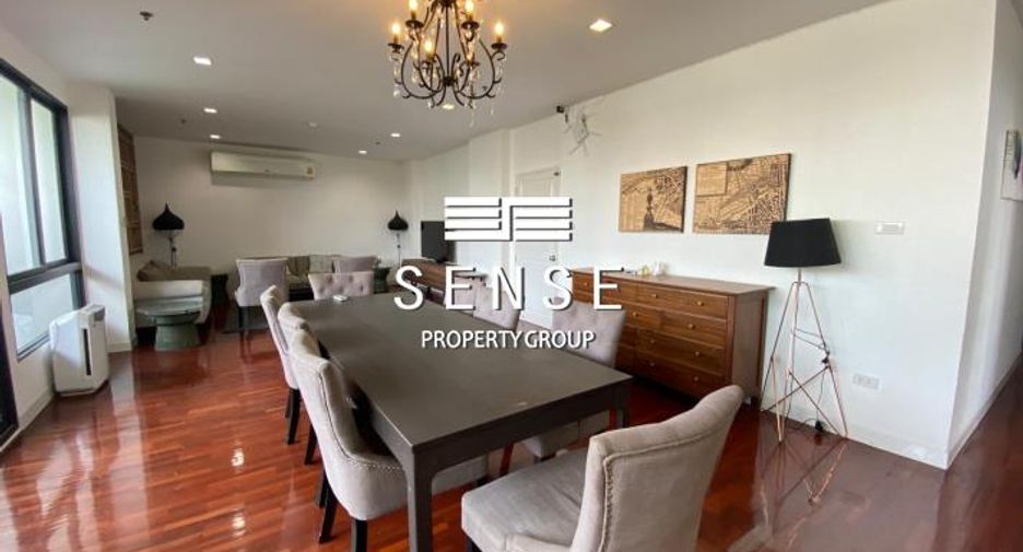 For rent 3 ベッドルーム condo in Yan Nawa, Bangkok