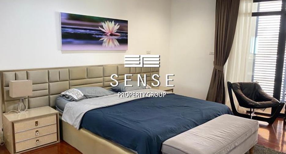 For rent 3 ベッドルーム condo in Yan Nawa, Bangkok