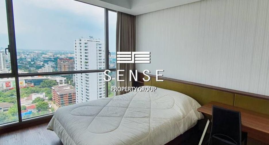 For sale 2 bedrooms condo in Watthana, Bangkok