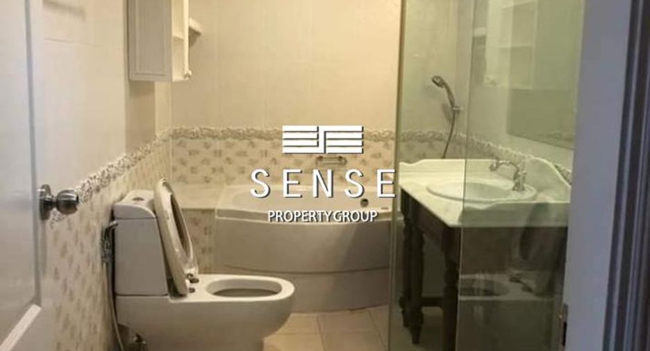Haus zur Miete mit 4 Zimmer in Mueang Samut Prakan, Samut Prakan