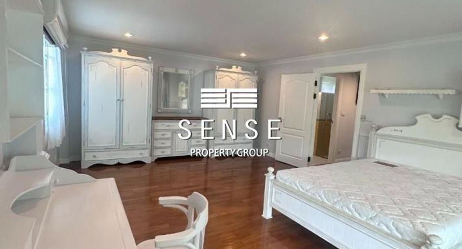 Haus zur Miete mit 4 Zimmer in Mueang Samut Prakan, Samut Prakan