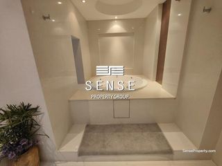 For rent 4 bedrooms condo in Pathum Wan, Bangkok