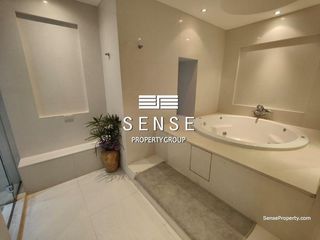 For rent 4 bedrooms condo in Pathum Wan, Bangkok