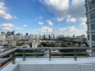 For rent 4 bedrooms condo in Pathum Wan, Bangkok