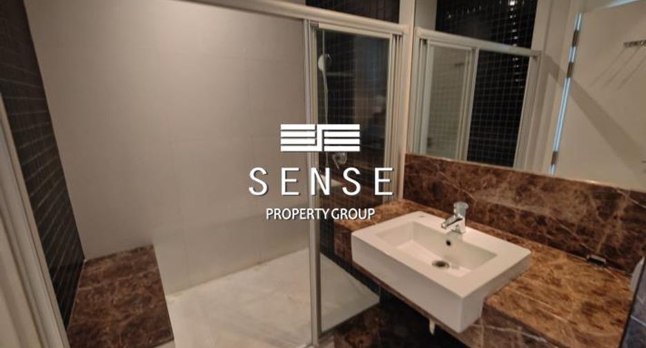 For rent 4 bedrooms condo in Pathum Wan, Bangkok