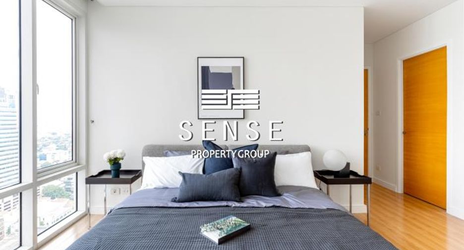 For rent 2 bedrooms condo in Khlong Toei, Bangkok