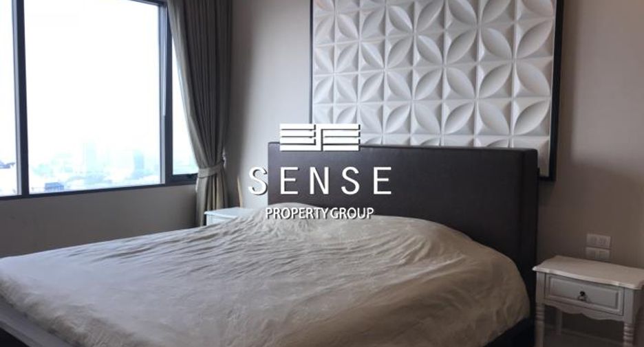 For rent 3 bedrooms condo in Khlong Toei, Bangkok