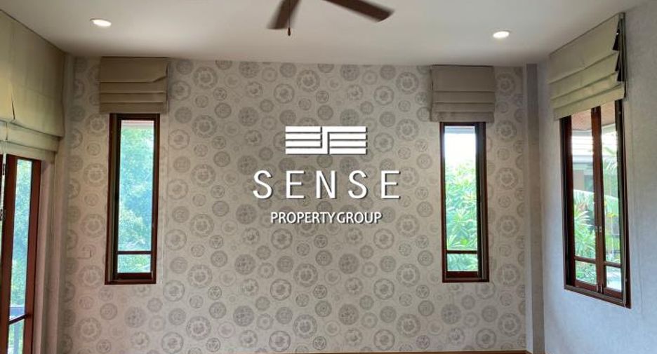 For rent 5 bedrooms house in Watthana, Bangkok