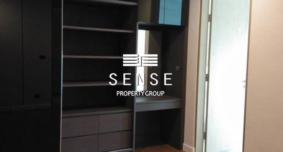 For rent 4 bedrooms condo in Watthana, Bangkok