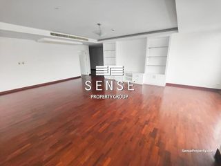 Condo en alquiler de 3 habitaciones en Watthana, Bangkok