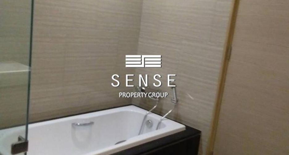 For rent 2 bedrooms condo in Khlong Toei, Bangkok