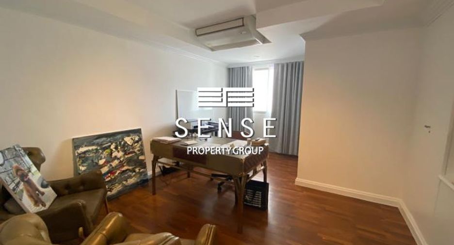 Wohnung zur Miete mit 4 Zimmer in Watthana, Bangkok