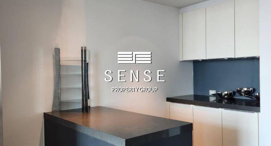 For rent 4 bedrooms condo in Pathum Wan, Bangkok