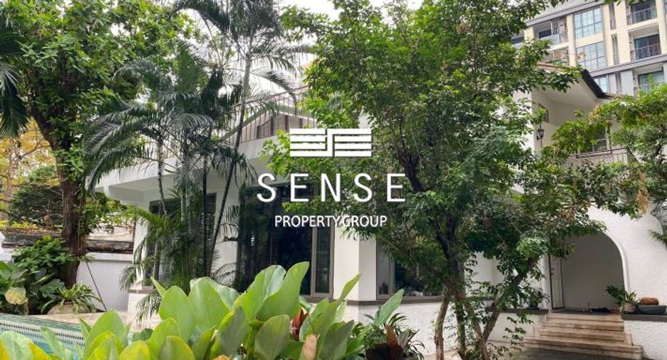For rent 3 bedrooms house in Pathum Wan, Bangkok
