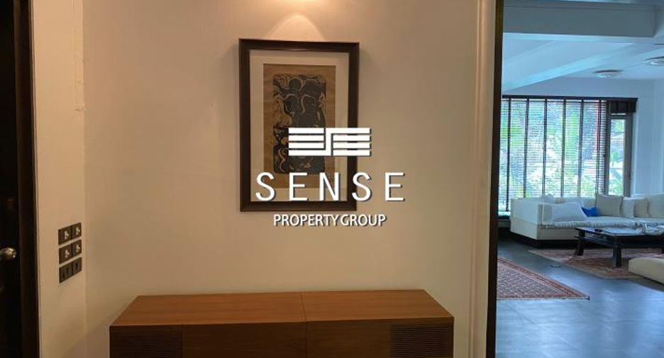 For rent 3 bedrooms house in Pathum Wan, Bangkok